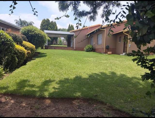 3 BEDROOM HOUSE FOR SALE IN STRUBENSVALLEI